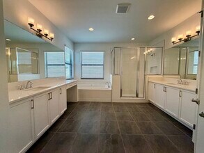 20884 Thistle Leaf Ln in Estero, FL - Building Photo - Building Photo