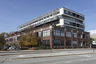 1800 Ridge Ave in Evanston, IL - Building Photo - Building Photo