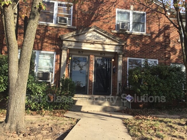 property at 817 NW 13th St