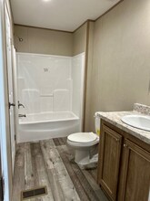 2103 Terrys Creek Rd in Magnolia, MS - Foto de edificio - Building Photo