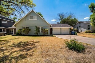 5504 Coventry Ln in Austin, TX - Building Photo