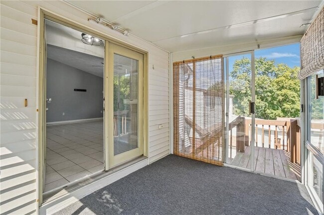 1041 Atwood Ave