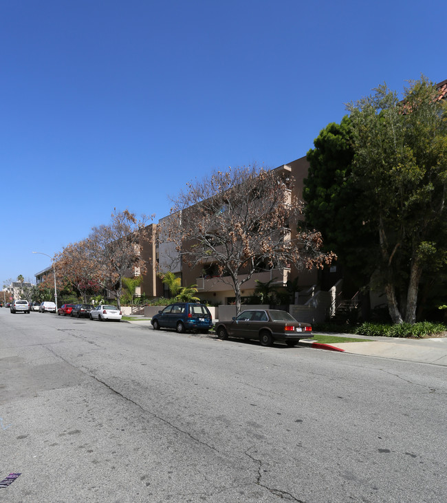 430 S Berendo St in Los Angeles, CA - Foto de edificio - Building Photo