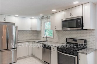 12 Joyce Rd in Wayland, MA - Building Photo - Building Photo