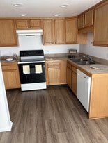 7346 Bright Ave in Whittier, CA - Building Photo