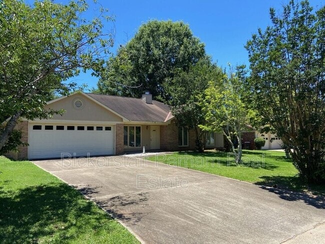 property at 7405 Cedar Creek Loop