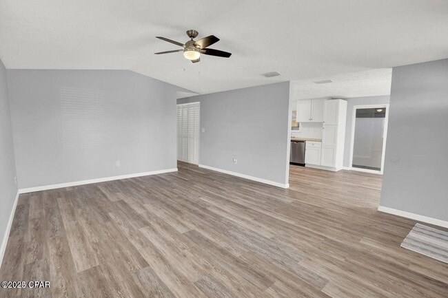 6325 Pridgen St in Panama City, FL - Building Photo - Building Photo