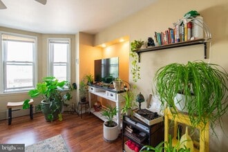 2205 S 20th St in Philadelphia, PA - Building Photo - Building Photo