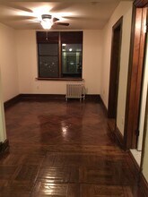 164 Ogden Ave, Unit 403 in Jersey City, NJ - Foto de edificio - Building Photo