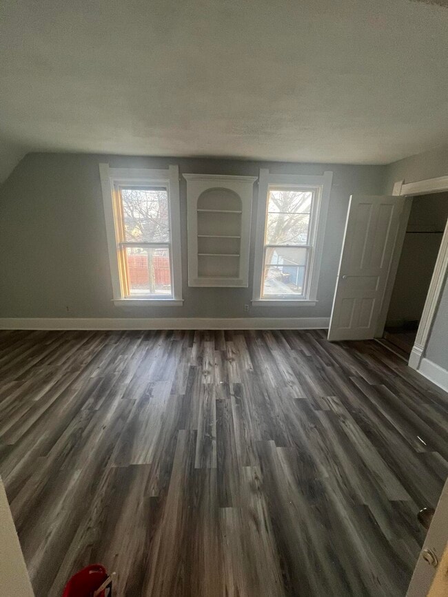 7416 W Madison St in West Allis, WI - Building Photo - Building Photo