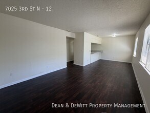 7025 3rd St N in St. Petersburg, FL - Building Photo - Building Photo