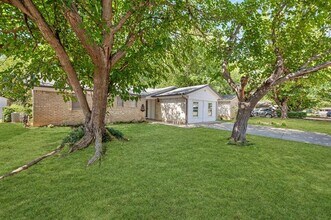 1624 Americana Blvd in Blue Mound, TX - Building Photo - Building Photo
