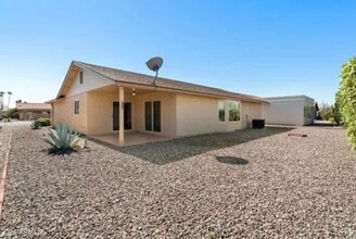 1032 Leisure World in Mesa, AZ - Foto de edificio - Building Photo