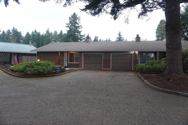 property at 3128-3130 NE 86th Ave
