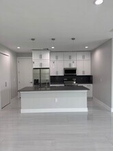 7229 David Blvd in Port Charlotte, FL - Building Photo - Building Photo