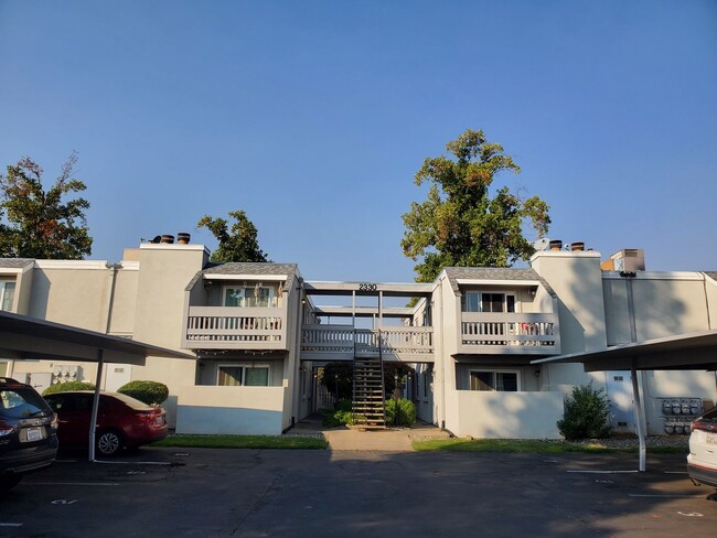 2330 Notre Dame Blvd-Unit -2330 Notre Dame Blvd #2 in Chico, CA - Building Photo - Building Photo