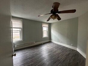 3551 2nd St NE in Minneapolis, MN - Building Photo - Building Photo
