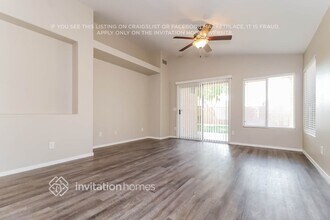 9327 W Gold Dust Ave in Peoria, AZ - Building Photo - Building Photo