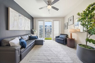 1702 W Cleveland St, Unit SI FL1-ID1521834P in Tampa, FL - Building Photo - Building Photo