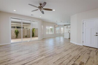 3240 E Pinchot Ave in Phoenix, AZ - Building Photo - Building Photo