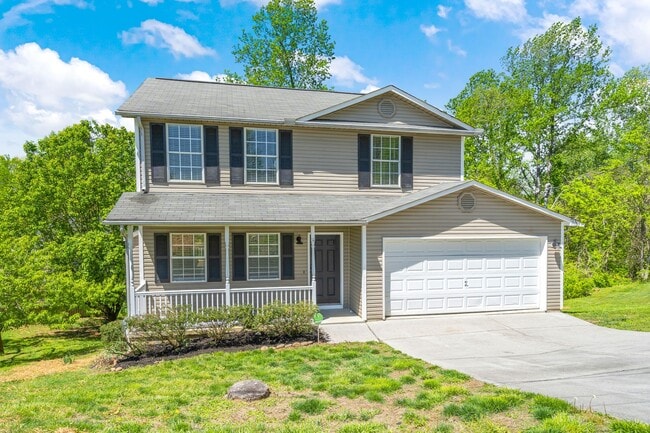 8295 Oak Terrace Ln in Powell, TN - Building Photo - Building Photo