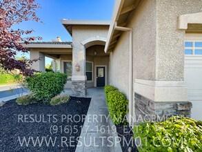 2022 Taft Dr in Rocklin, CA - Building Photo - Building Photo