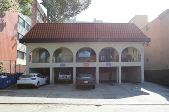 548-552 1/2 Kelton Ave in Los Angeles, CA - Building Photo - Building Photo