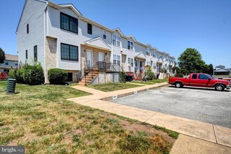 112 Rosie Dr in Middletown, DE - Building Photo - Building Photo