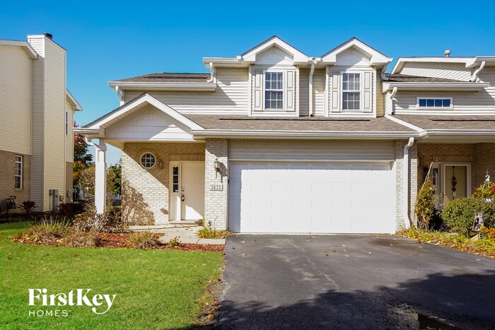 3833 Pathfinder Ct in Joliet, IL - Building Photo