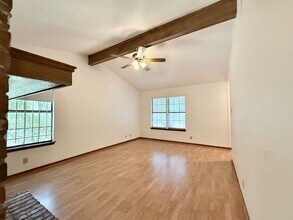 3900 Knollwood Dr in Austin, TX - Building Photo - Building Photo