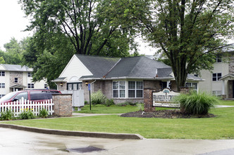 Franklins Crossing in Hilliard, OH - Foto de edificio - Building Photo