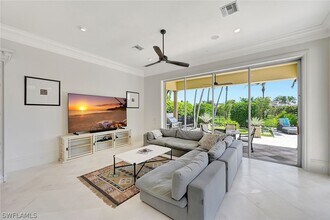 2052 Isla Vista Ln in Naples, FL - Building Photo - Building Photo