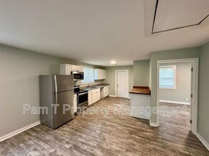 1016 W 42nd St in Savannah, GA - Building Photo - Building Photo