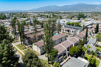 Cedarridge in Covina, CA - Foto de edificio - Building Photo