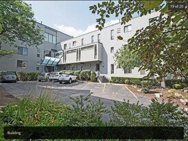 5708 Walnut St, Unit L2