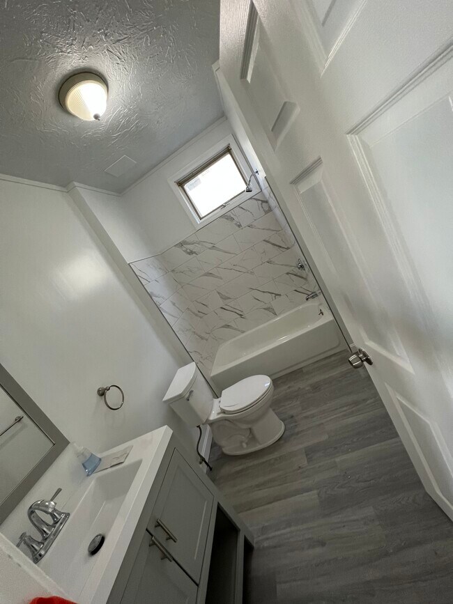 70 Fair St Apartments and Nearby New Bedford Apartments For Rent New