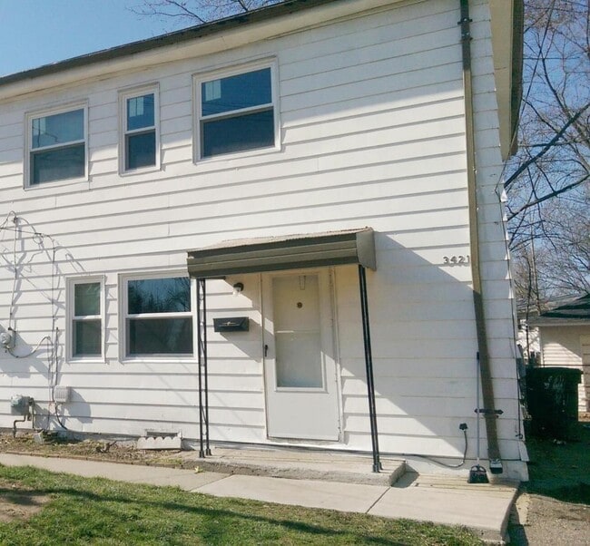 property at 34212 Dayton Ct