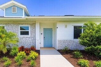Viva Palm Coast in Palm Coast, FL - Building Photo - Building Photo
