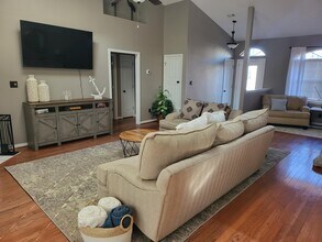 9331 Vandivere Dr in Navarre, FL - Building Photo - Building Photo