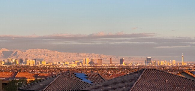 956 Twilight Peak Ave in Henderson, NV - Building Photo - Building Photo