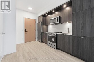 25 Cordova Ave in Toronto, ON - Building Photo - Building Photo