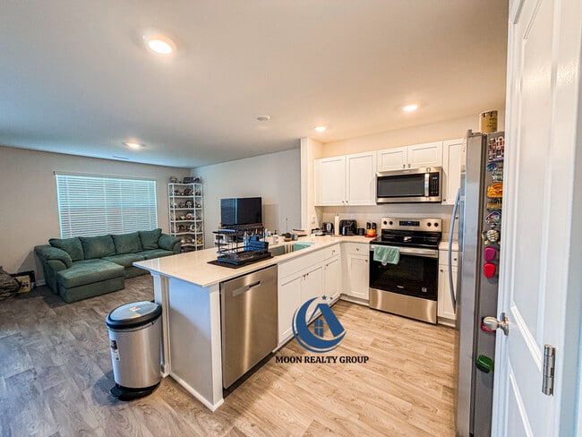 119 Seymour Vlg Dr in Goldsboro, NC - Building Photo - Building Photo