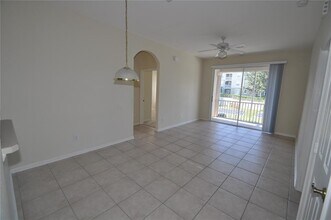 588 Brantley Terrace in Altamonte Springs, FL - Foto de edificio - Building Photo