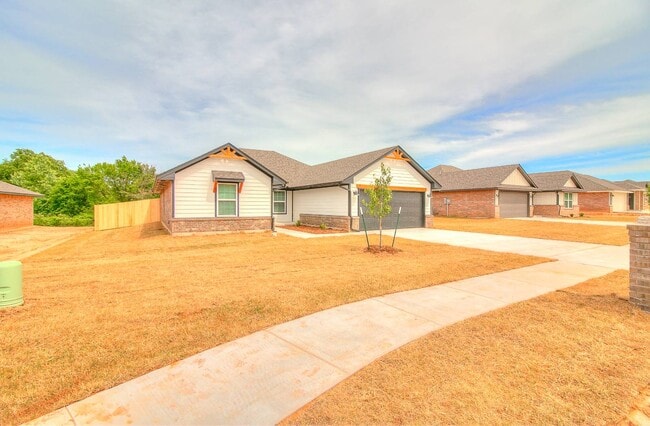 property at 4613 Lincoln St