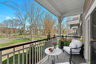 Birchwood Park in Cranford, NJ - Foto de edificio - Building Photo