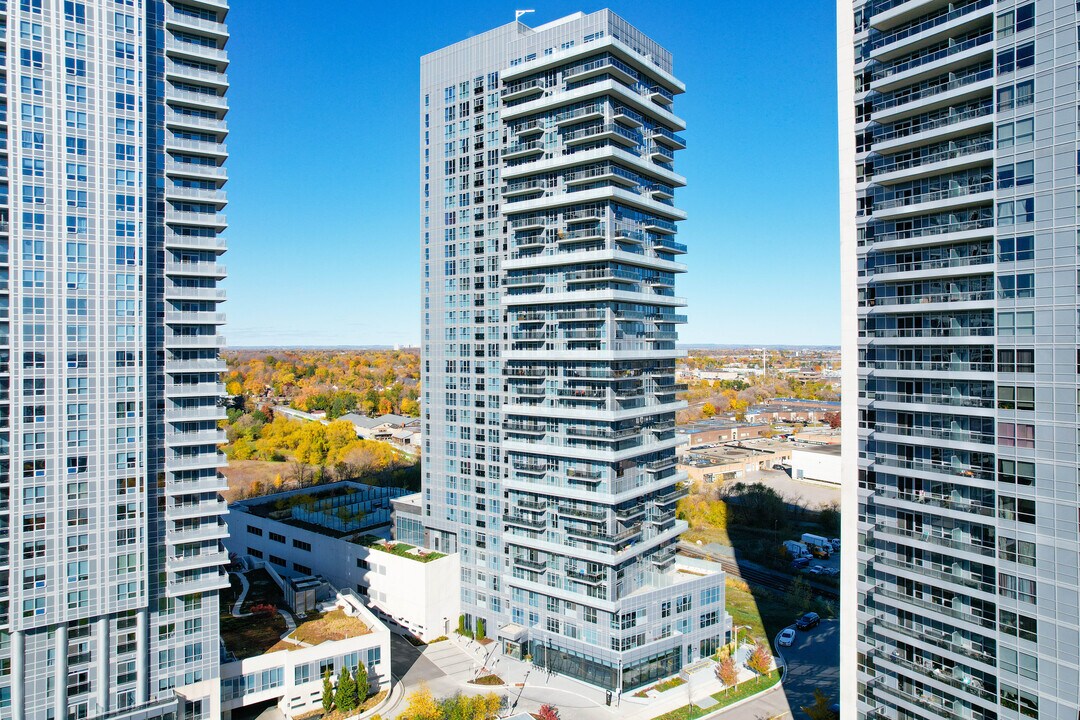 Selene at Metrogate in Toronto, ON - Building Photo