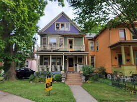 89 Trinity Pl, Unit 89 Trinity Upper in Buffalo, NY - Building Photo