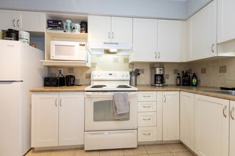 2700 McCallum Rd in Abbotsford, BC - Building Photo - Building Photo