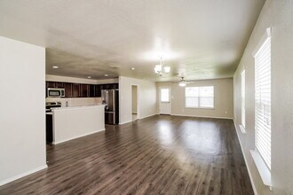 6535 Davenport Bay in Converse, TX - Building Photo - Building Photo