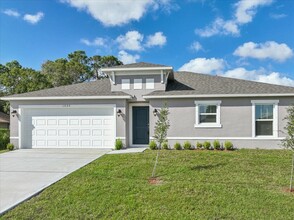 1020 Jupiter Blvd NW in Palm Bay, FL - Building Photo - Building Photo